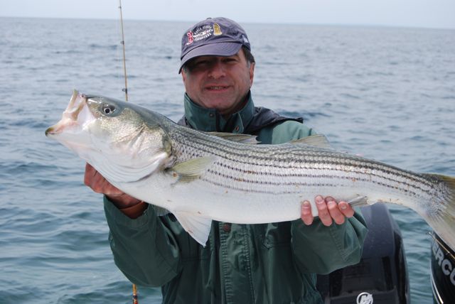 Reel Deal's Russian Bass Fishing Crew - May 21, 2010